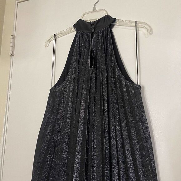NWOT ZARA Pleated halter silver shimmer accordion mini dress size Medium - Picture 6 of 9